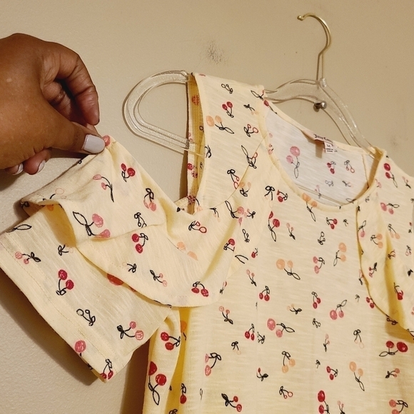 Juicy Couture | Cherry Printed Cold Shoulder Shirt (Size Medium) - Picture 6 of 13